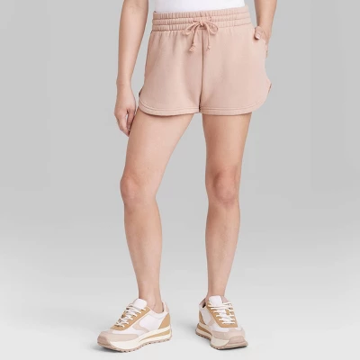 Women's High-Rise Dolphin Shorts - Wild Fableā¢